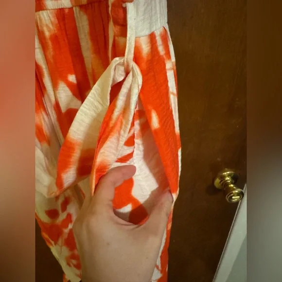Simply Vera Vera Wang Orange and White Floral Maxi Dress with pockets - Picture 5 of 6